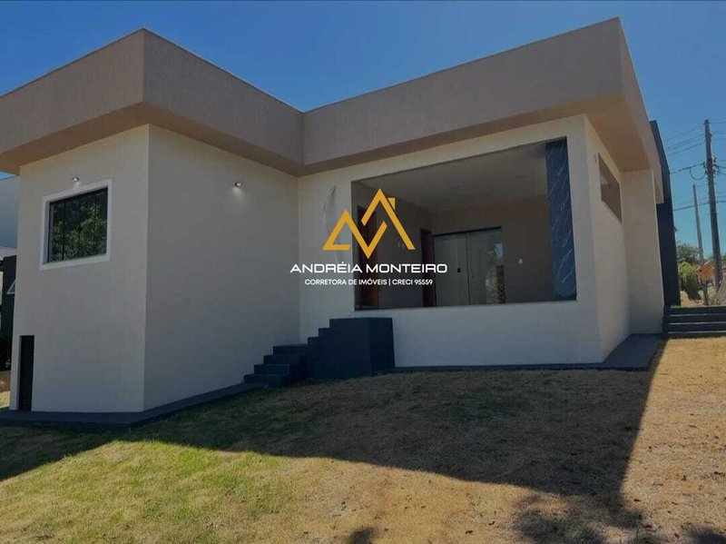 Casa com 3 dormitórios à venda, 175 m² por R$ 980.000,00 - Ubatiba - Maricá/RJ Rodovia Oldemar Guedes de Figueiredo Maricá - 