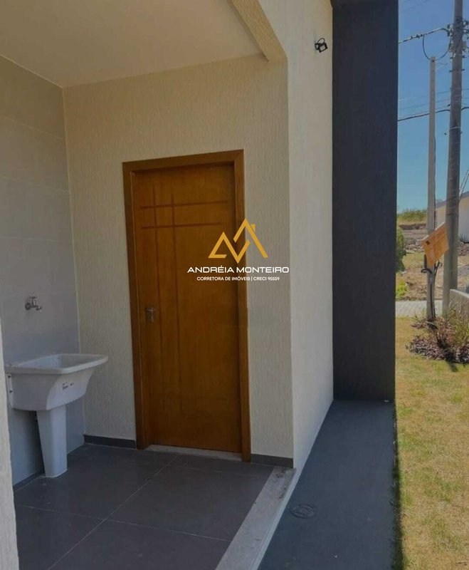 Casa com 3 dormitórios à venda, 175 m² por R$ 980.000,00 - Ubatiba - Maricá/RJ Rodovia Oldemar Guedes de Figueiredo Maricá - 