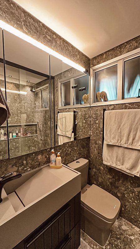 Apartamento com 3 Dormitórios no Edifício Marbelle - São José dos Campos - 