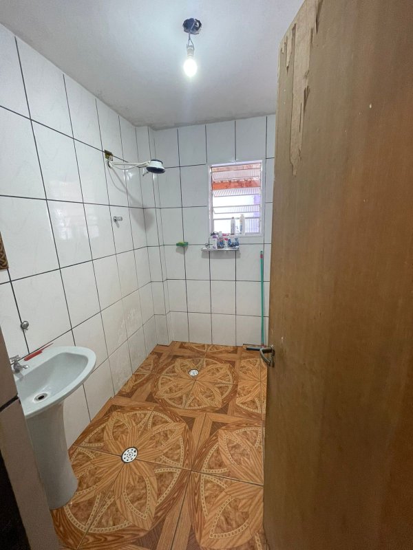 OPORTUNIDADE DE MORADIA E INVESTIMENTO EM FRANCO DA ROCHA! Avenida São Paulo Franco da Rocha - 