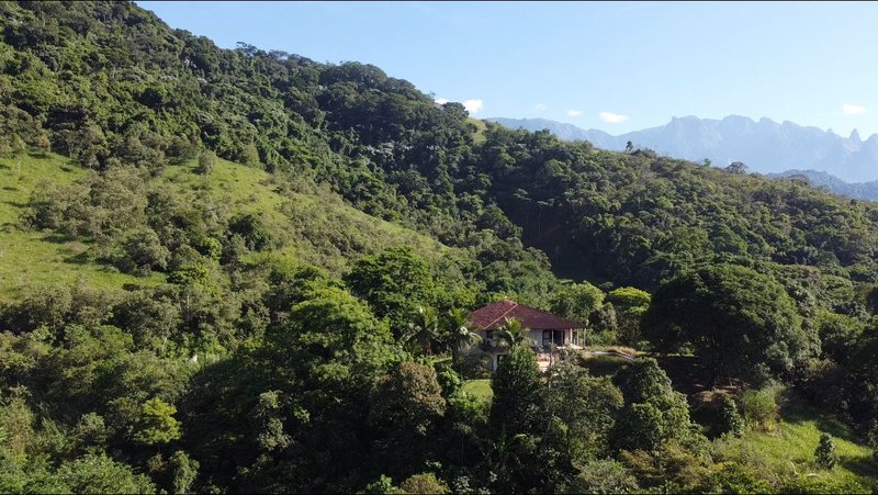 Imóvel à Venda — 110.000 m² com RGI | Excelente Oportunidade de Investimento!  Rod. Rio-Teresopolis  Guapimirim - 