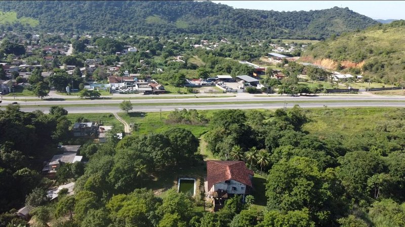 Imóvel à Venda — 110.000 m² com RGI | Excelente Oportunidade de Investimento!  Rod. Rio-Teresopolis  Guapimirim - 