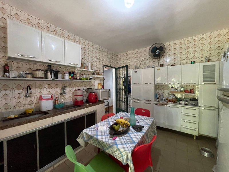 Excelente Propriedade à Venda – Ideal para Investimento ou Lazer Rua Padre Cícero Romão Batista Guapimirim - 