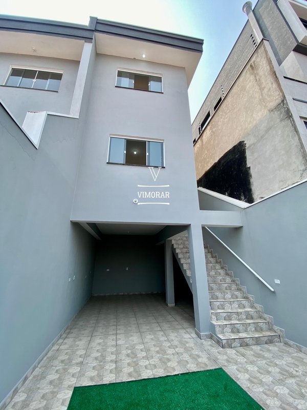 Sobrado 2 suítes + 2 vagas de garagem - Itaquaquecetuba - 
