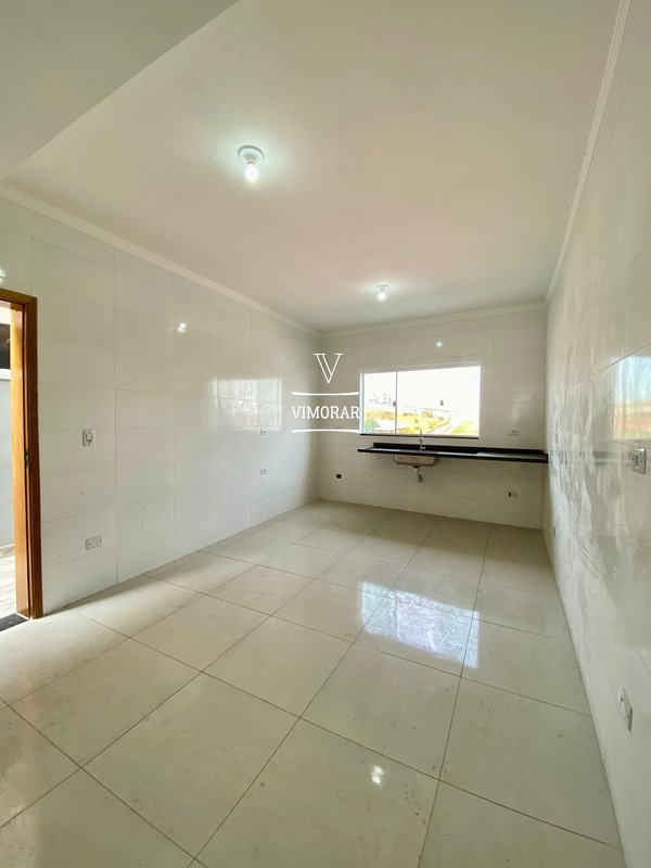 Sobrado 2 suítes + 2 vagas de garagem - Itaquaquecetuba - 