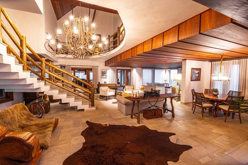 CASA DOS SONHOS - Campos do Jordão - 