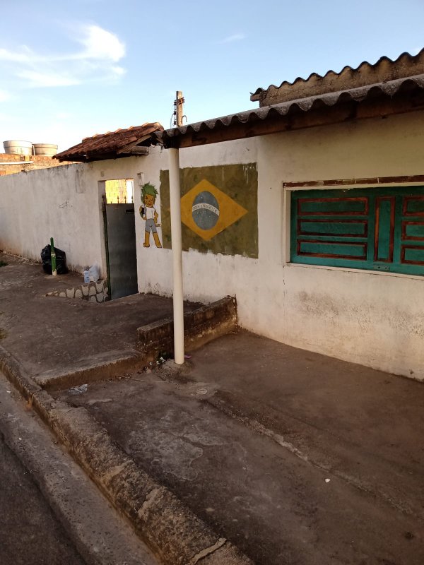 CASA Á VENDA FRANCO DA ROCHA Avenida dos Coqueiros Franco da Rocha - 
