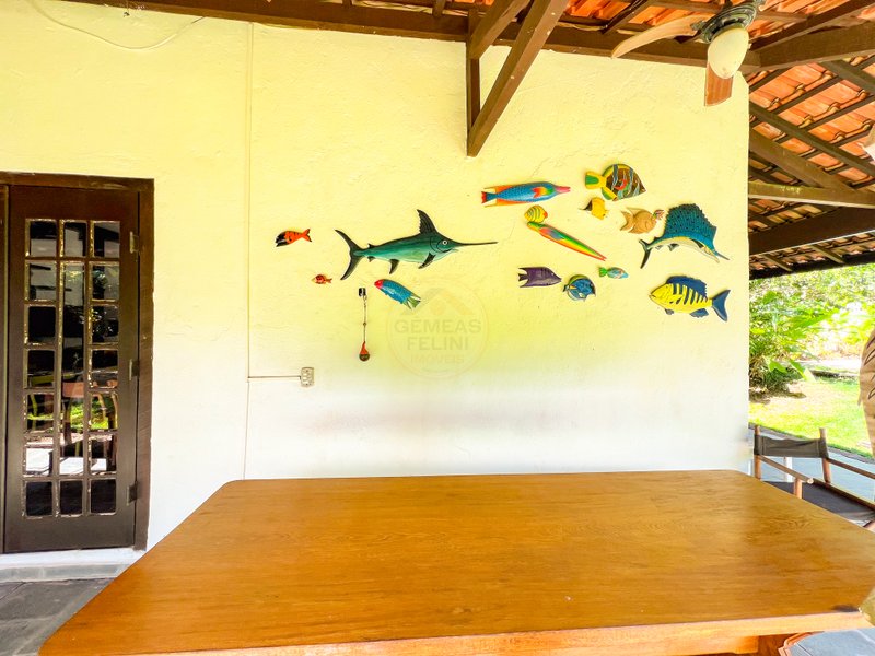 Casa com Piscina Privativa na Barra do Sahy - À VENDA - São Sebastião - 