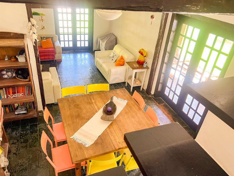 Casa com Piscina Privativa na Barra do Sahy - À VENDA - São Sebastião - 