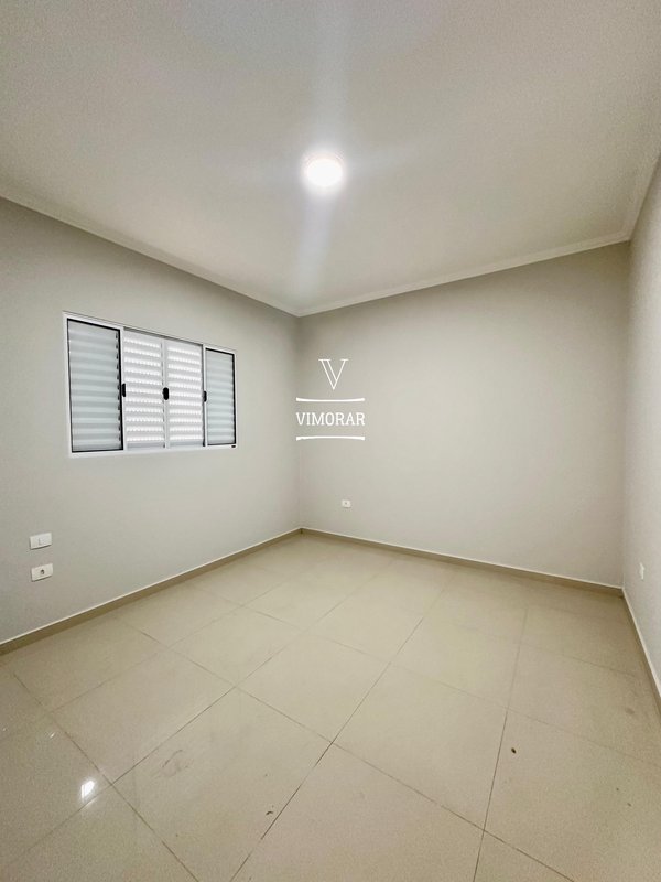Casa térrea 2 dormitórios + 2 vagas de garagem - Guarulhos - 
