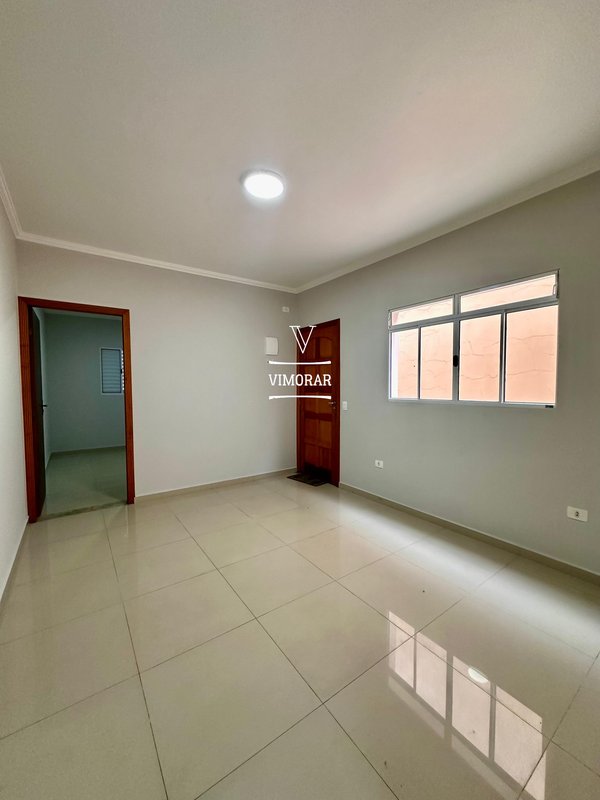 Casa térrea 2 dormitórios + 2 vagas de garagem - Guarulhos - 