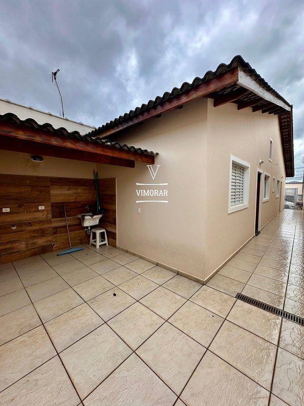 Casa térrea 2 dormitórios + 2 vagas de garagem - Guarulhos - 