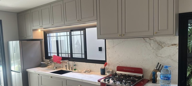 A CASA DOS SEUS SONHOS ESTÁ AQUI – VIVA O ALTO PADRÃO NO BRISAS DO LAGO! Avenida das Brisas Jundiaí - 