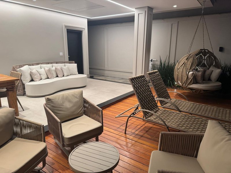 A CASA DOS SEUS SONHOS ESTÁ AQUI – VIVA O ALTO PADRÃO NO BRISAS DO LAGO! Avenida das Brisas Jundiaí - 