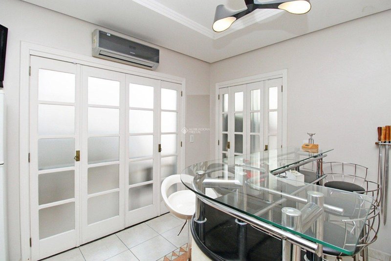 Sobrado com 3 quartos 250m²  Ecoville Porto Alegre/RS Avenida Ecoville Porto Alegre - 