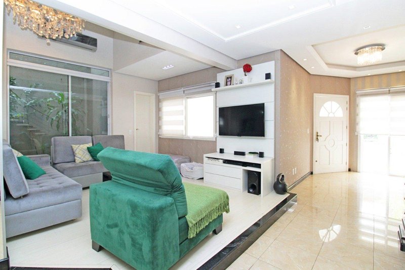 Sobrado com 3 quartos 250m²  Ecoville Porto Alegre/RS Avenida Ecoville Porto Alegre - 