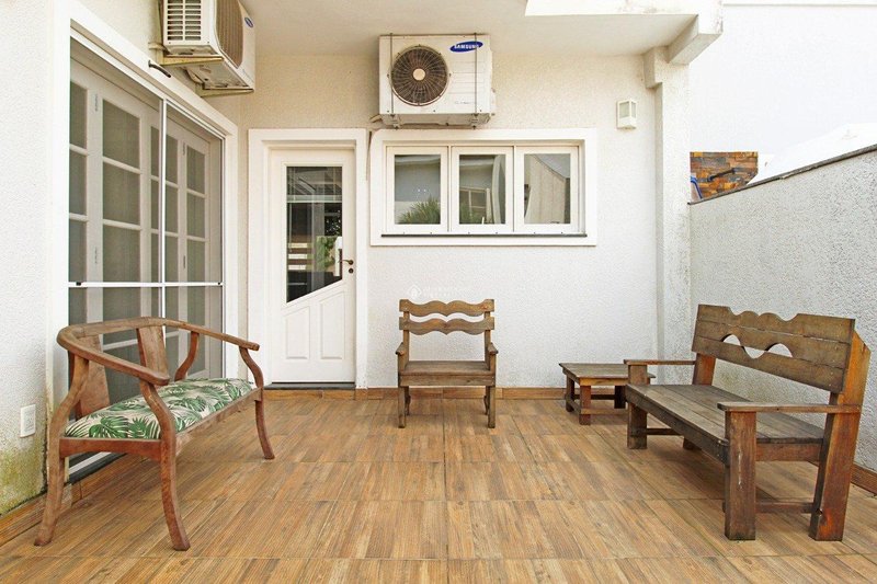 Sobrado com 3 quartos 250m²  Ecoville Porto Alegre/RS Avenida Ecoville Porto Alegre - 