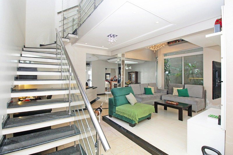 Sobrado com 3 quartos 250m²  Ecoville Porto Alegre/RS Avenida Ecoville Porto Alegre - 