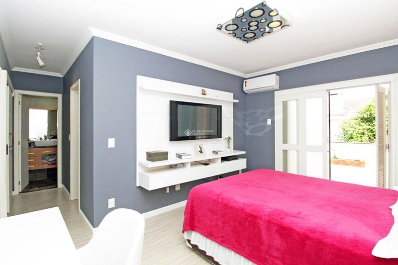 Sobrado com 3 quartos 250m²  Ecoville Porto Alegre/RS Avenida Ecoville Porto Alegre - 