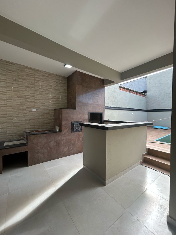 🏡 SOBRADO INCRÍVEL À VENDA – GOLFINHO - Caraguatatuba - 