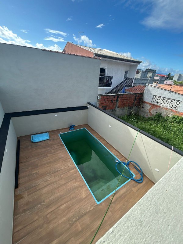 🏡 SOBRADO INCRÍVEL À VENDA – GOLFINHO - Caraguatatuba - 