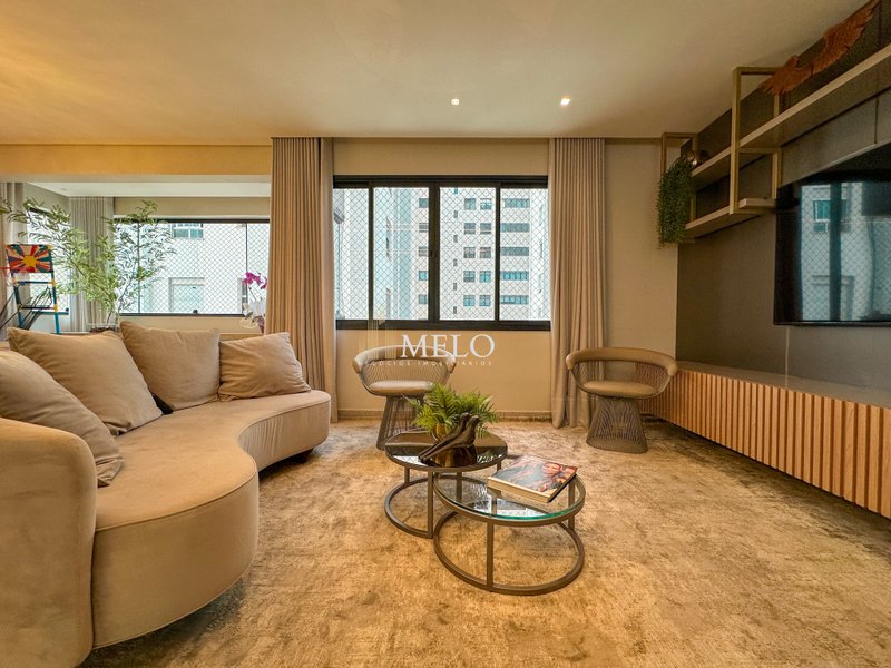 Belíssimo Apartamento para locação no bairro Belvedere por R$11.000,00 - Belo Horizonte - 