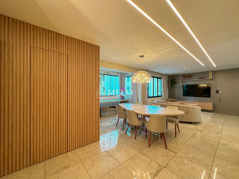 Belíssimo Apartamento para locação no bairro Belvedere por R$11.000,00 - Belo Horizonte - 