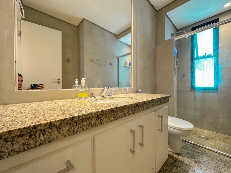 Belíssimo Apartamento para locação no bairro Belvedere por R$11.000,00 - Belo Horizonte - 