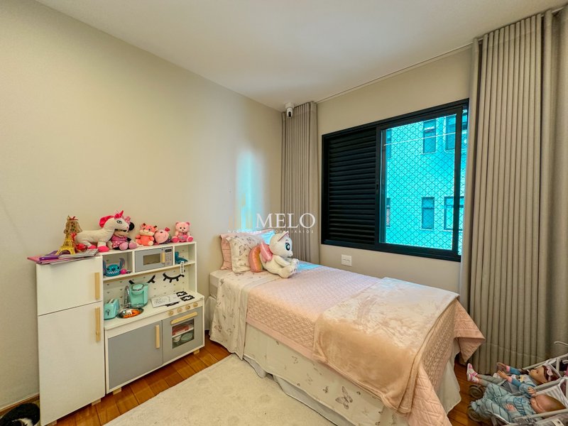 Belíssimo Apartamento para locação no bairro Belvedere por R$11.000,00 - Belo Horizonte - 