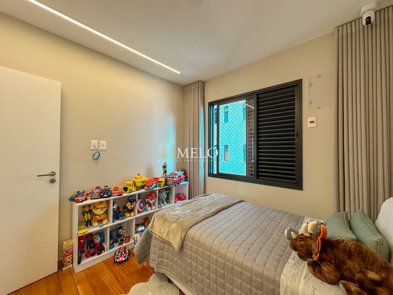 Belíssimo Apartamento para locação no bairro Belvedere por R$11.000,00 - Belo Horizonte - 