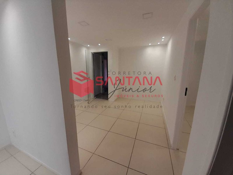 Sala para locação em Pitangueiras Avenida Luiz Tarquínio Pontes Lauro de Freitas - 