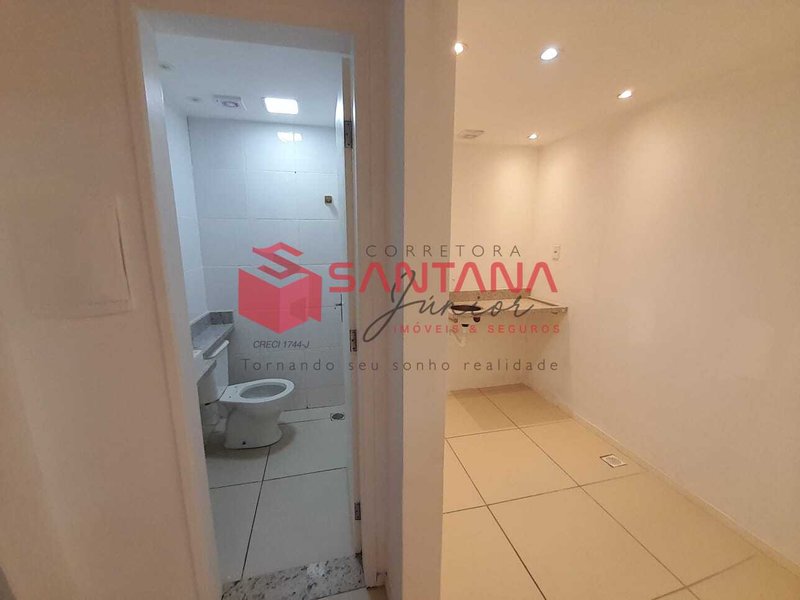 Sala para locação em Pitangueiras Avenida Luiz Tarquínio Pontes Lauro de Freitas - 
