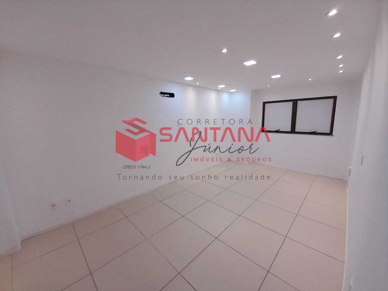Sala para locação em Pitangueiras Avenida Luiz Tarquínio Pontes Lauro de Freitas - 