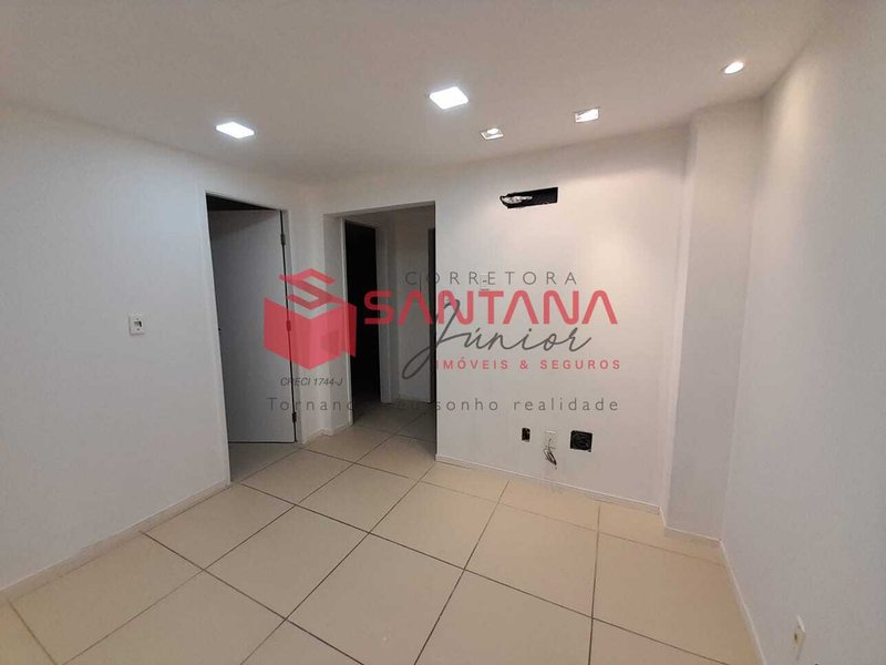 Sala para locação em Pitangueiras Avenida Luiz Tarquínio Pontes Lauro de Freitas - 
