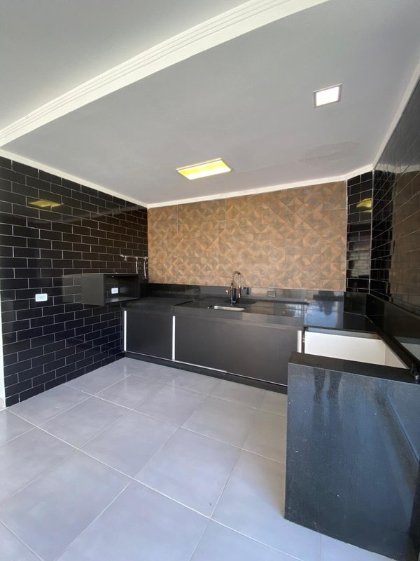 Sobrado à Venda – Conforto e elegância em um só lugar! - Caraguatatuba - 
