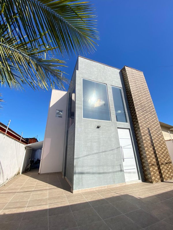 Sobrado à Venda – Conforto e elegância em um só lugar! - Caraguatatuba - 