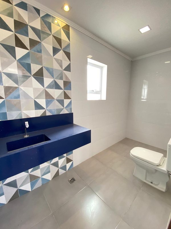 Sobrado à Venda – Conforto e elegância em um só lugar! - Caraguatatuba - 