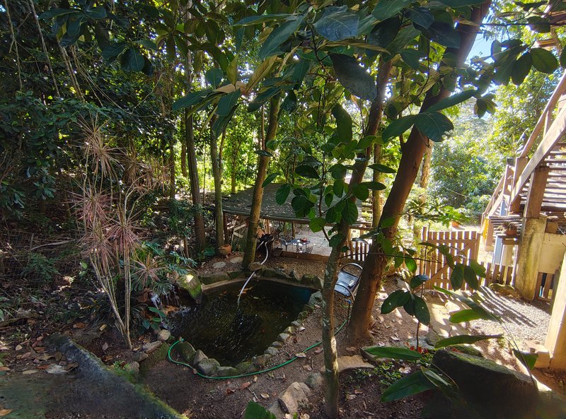 VENDE-SE LINDA CASA 606M2 TERRENO 130M2 CONSTRUIDOS - LINDA - ACEITA FINANCIAMENTO Alameda dos Jacarandás Ilhabela - 