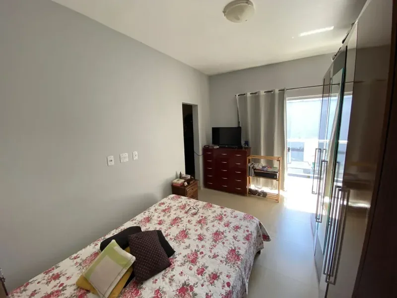 Casa Triplex Geminada de Alto Padrão - 03 qts. - 01 suíte - 04 vagas - R$895K Rua Gerson Morethzon Belo Horizonte - 