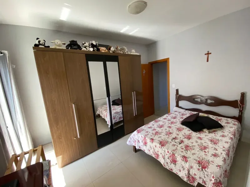 Casa Triplex Geminada de Alto Padrão - 03 qts. - 01 suíte - 04 vagas - R$895K Rua Gerson Morethzon Belo Horizonte - 