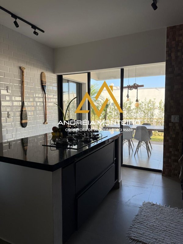 Casa com 3 dormitórios à venda, 142,60m² por R$750.000 - Cajueiros (Itaipuaçu) - Maricá/RJ - Maricá - 