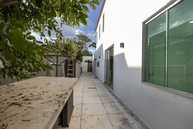 Casa à Venda Condomínio Guaporé II Ribeirão Preto/SP Avenida Heráclito Fontoura Sobral Pinto Ribeirão Preto - 