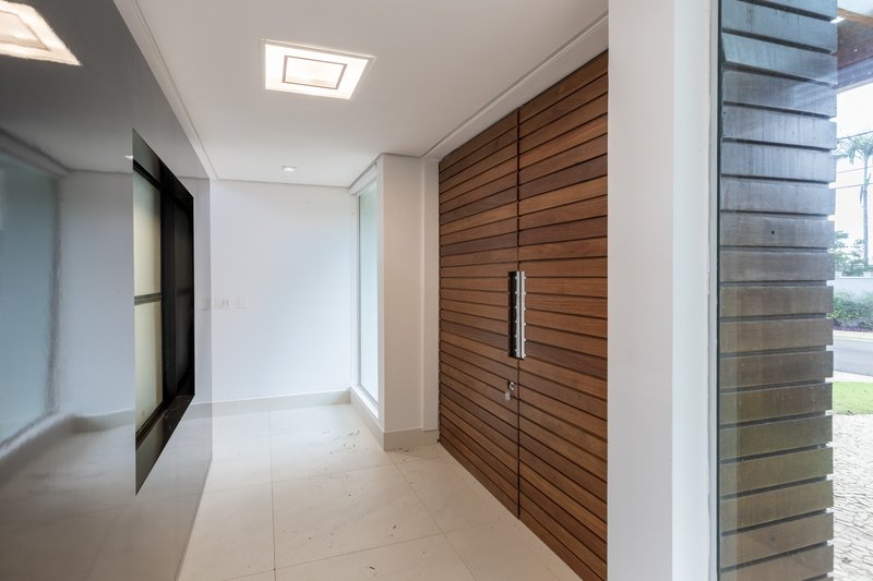 Casa à Venda Condomínio Guaporé II Ribeirão Preto/SP Avenida Heráclito Fontoura Sobral Pinto Ribeirão Preto - 