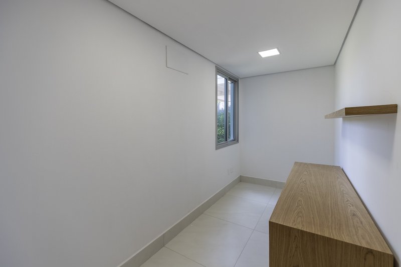 Casa à Venda Condomínio Guaporé II Ribeirão Preto/SP Avenida Heráclito Fontoura Sobral Pinto Ribeirão Preto - 
