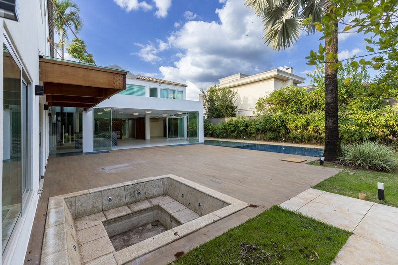 Casa à Venda Condomínio Guaporé II Ribeirão Preto/SP Avenida Heráclito Fontoura Sobral Pinto Ribeirão Preto - 