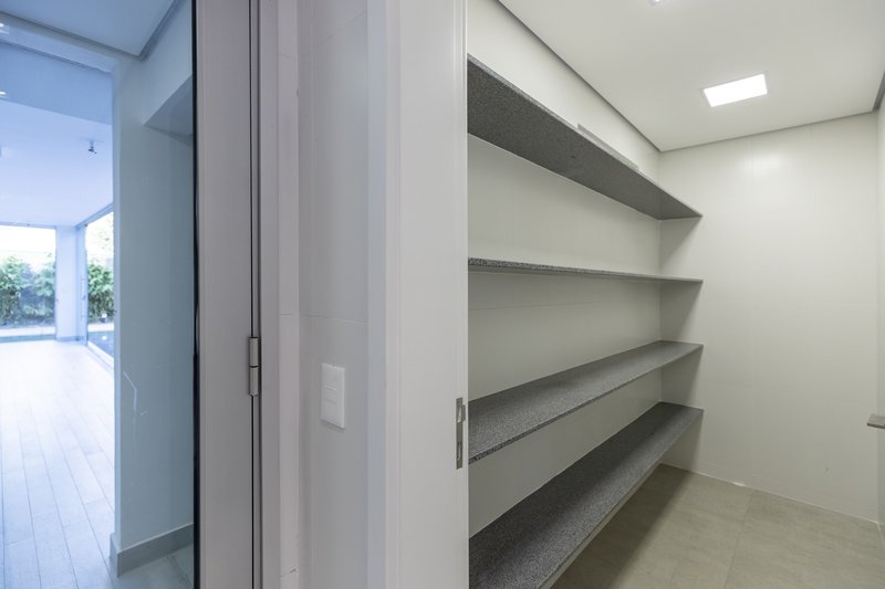 Casa à Venda Condomínio Guaporé II Ribeirão Preto/SP Avenida Heráclito Fontoura Sobral Pinto Ribeirão Preto - 