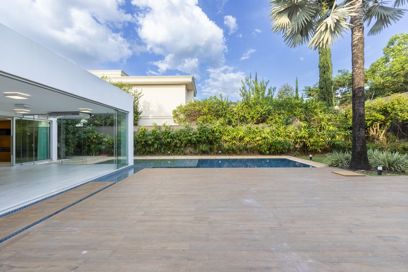 Casa à Venda Condomínio Guaporé II Ribeirão Preto/SP Avenida Heráclito Fontoura Sobral Pinto Ribeirão Preto - 