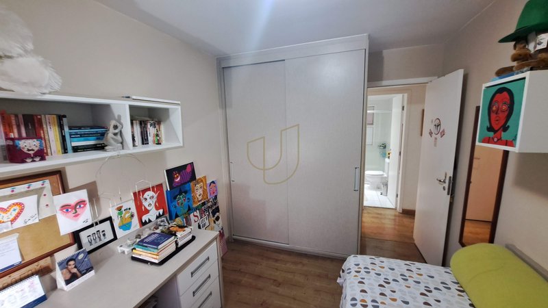 Apartamento com 3 dormitórios no Residencial Premiere - São José dos Campos - 