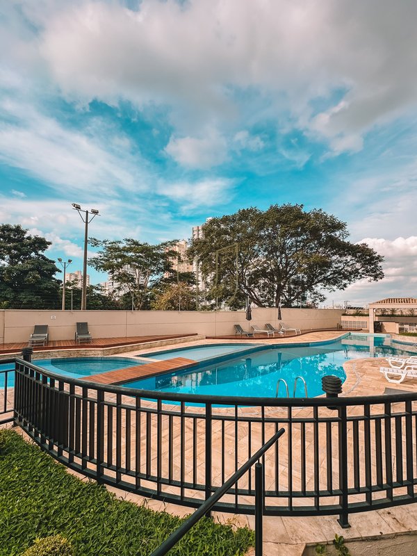 Apartamento com 3 dormitórios no Residencial Premiere - São José dos Campos - 