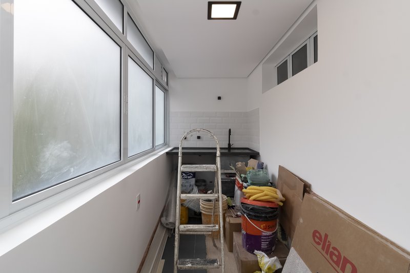 Apartamento reformado no Jardim Paulista 3 dorm 1 suíte 1 vaga Alameda Joaquim Eugênio de Lima São Paulo - 